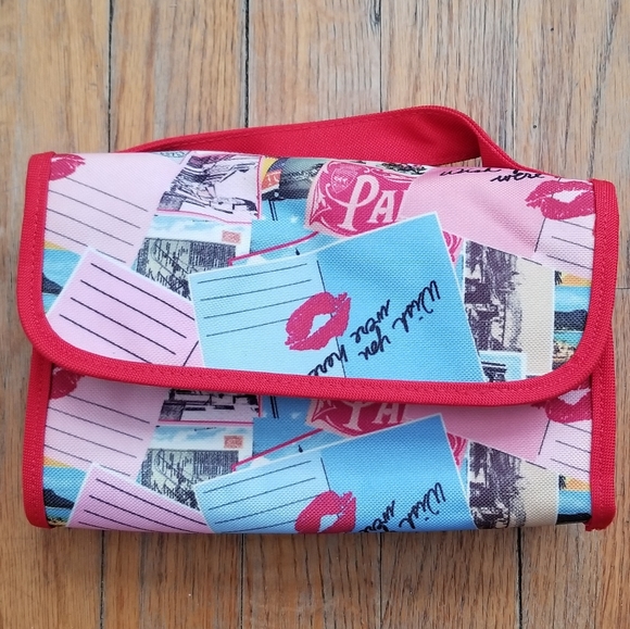 💥2/$25 Lancome make-up bag - Picture 2 of 6